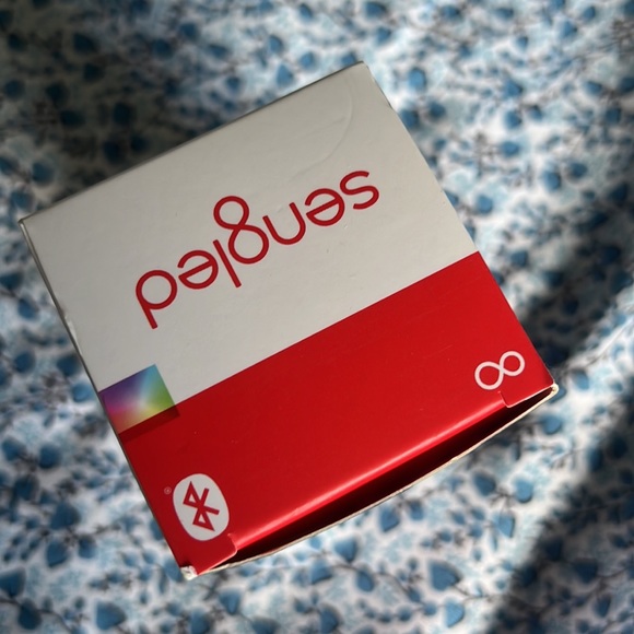 • New Sengled Smart Light Bulbs (Color Changing Alexa Light Bulb) • - Picture 11 of 14